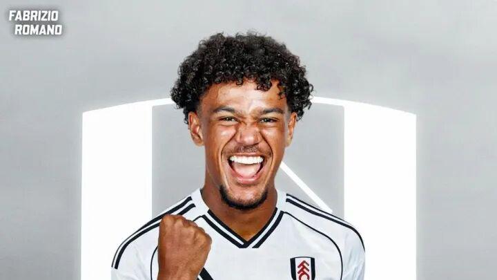 冬窗仅剩4天! 英超一夜5笔重磅交易 U23国足队长加盟狼队