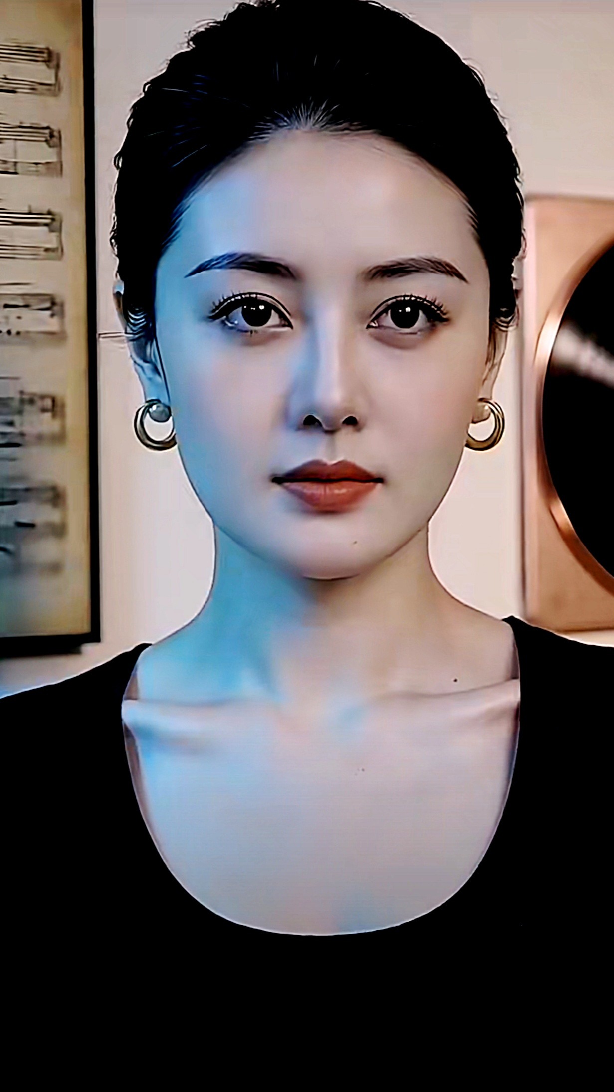 喜欢占便宜的，没有一个是善种，他骨子里刻着贪婪，行为里透着奸诈，全身上下都是自私
