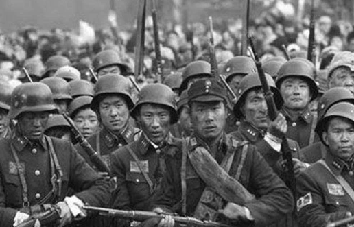 台湾统一时会不会有部队起义？说实话，台军现有20多万人，志愿兵16万，其余全是义