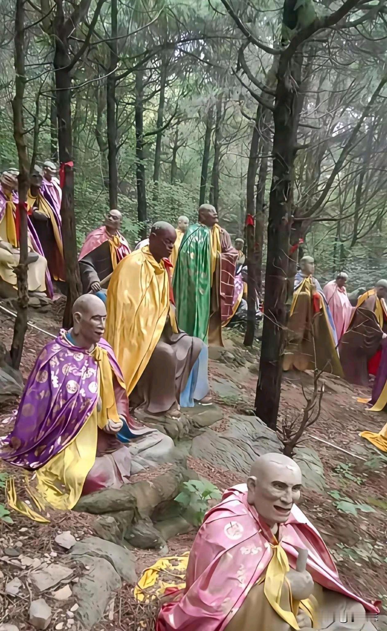 去这爬山不得吓一跳