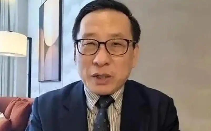 两个大佬同时断言危机要来，而且给出了时间表。高志凯在2026年5月底的凤凰湾