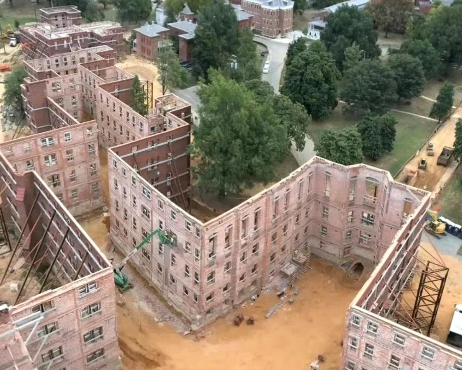 想不到外国人也玩这种建筑的！这种叫什么？​