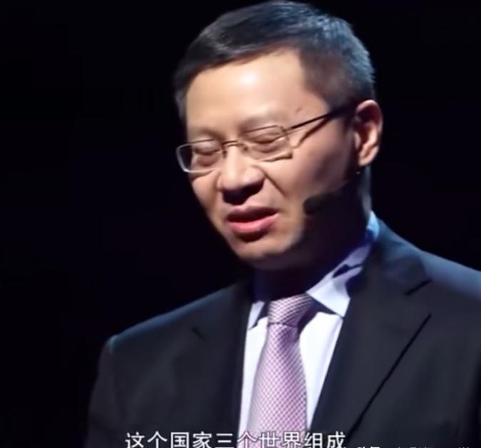 “斩杀线”下，张维为教授的含金量还在持续上升！看看他当年参加的电视节目，就是神预