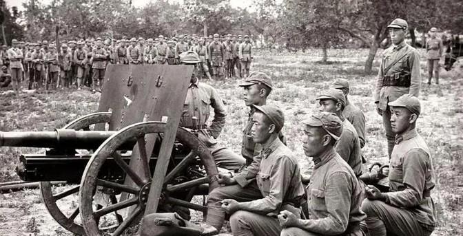 1940年，115师686团炮弹告急，全团只剩下3发炮弹，团长张仁初急得团团转。