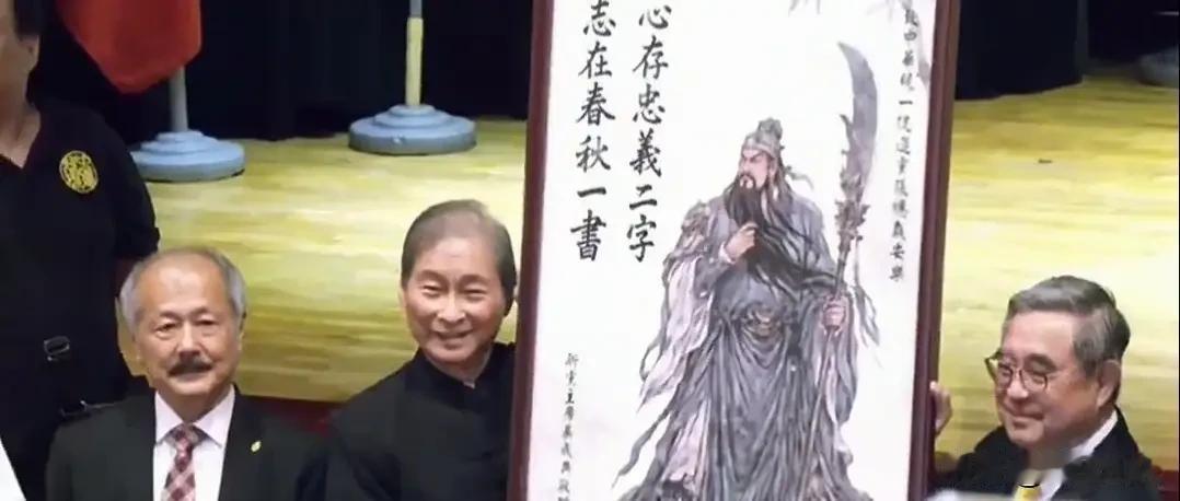 单篇贴文涌入30万留言破纪录！青鸟无政党身份却能全网出征，统促党有党却声量微弱？