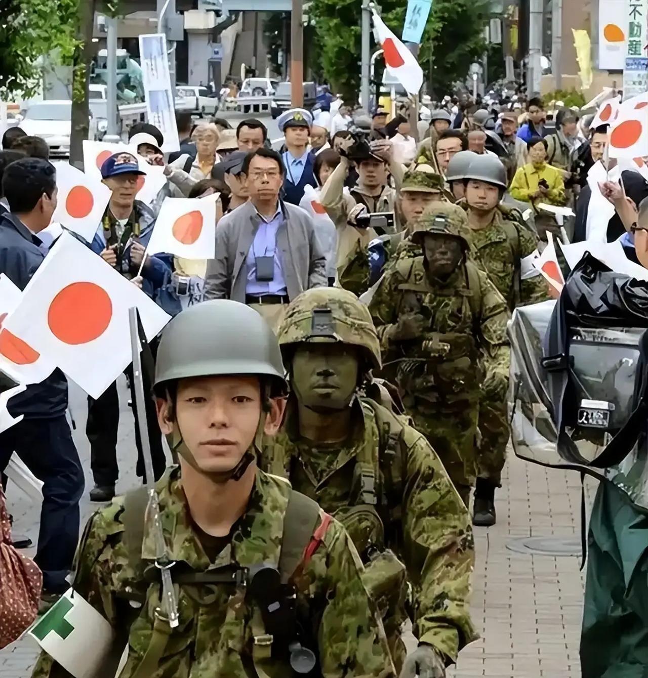 日本彻底慌了！百年旧账，中国终于要逐一清算 这些年的中日关系，外表上起起伏伏