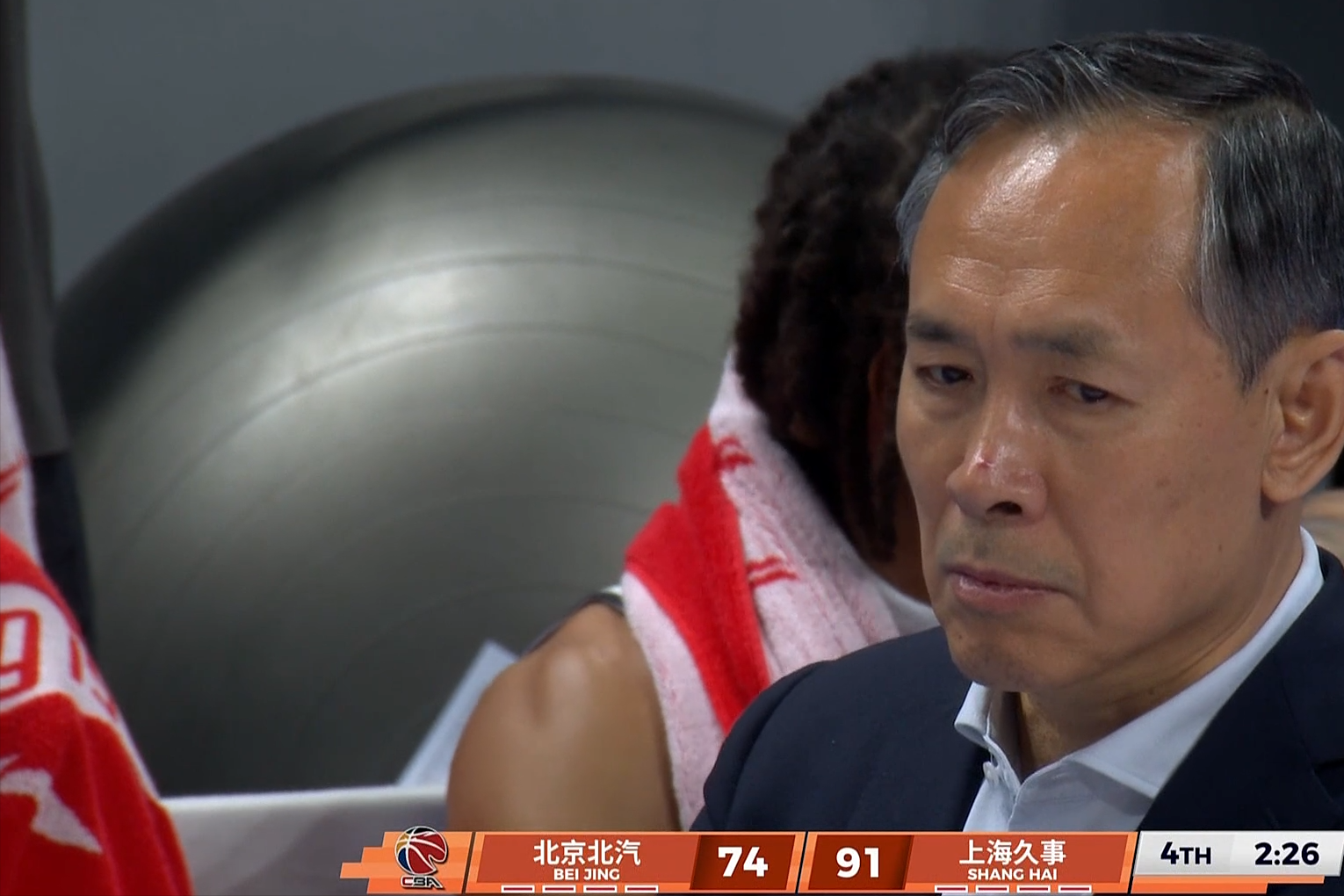 首钢队无缘总决赛，许利民铁脸无情，球迷眼含热泪