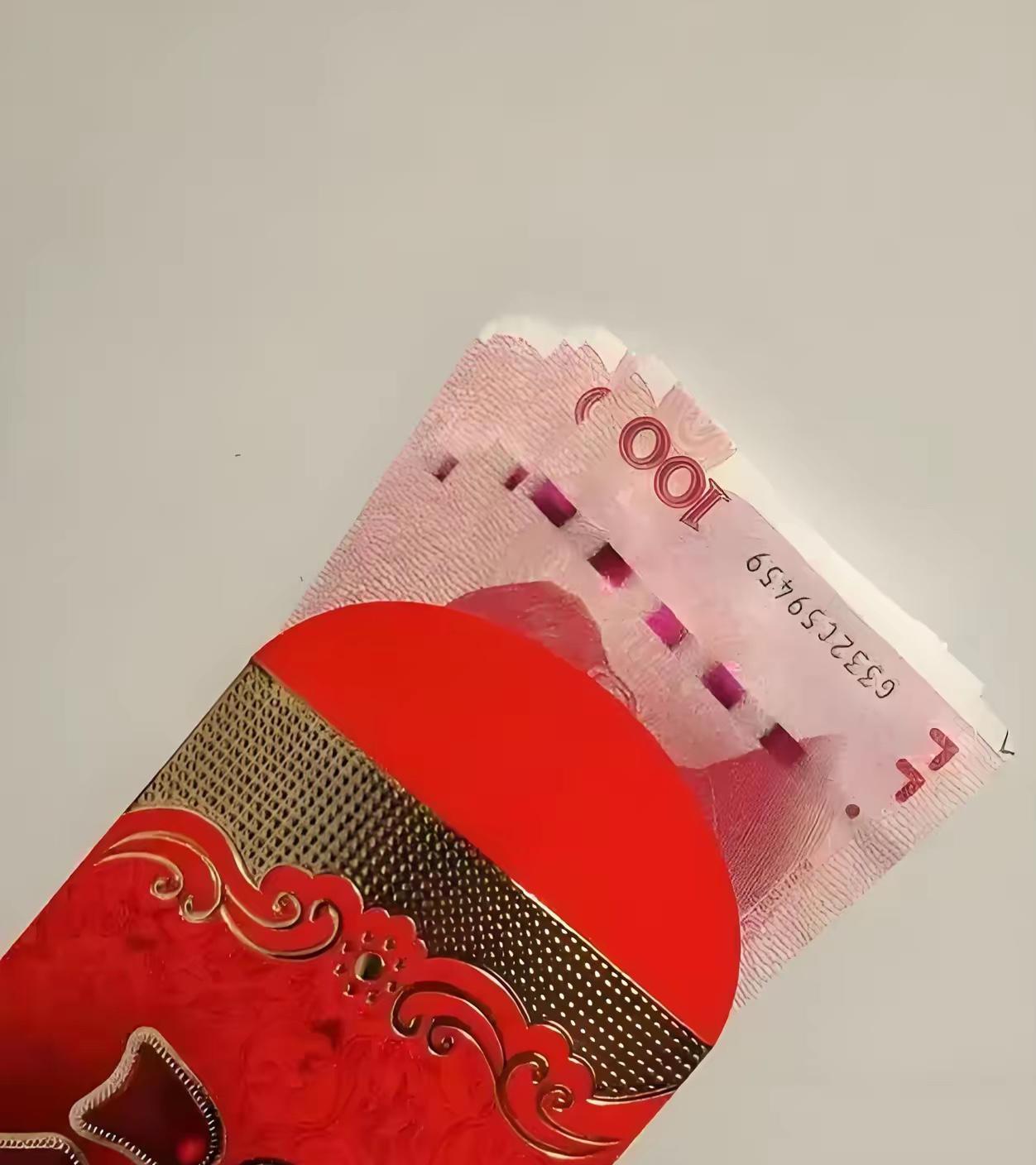 姥爷84岁，月退休金14000，我妈是独生女，我们全家都把他当财神爷供着说出