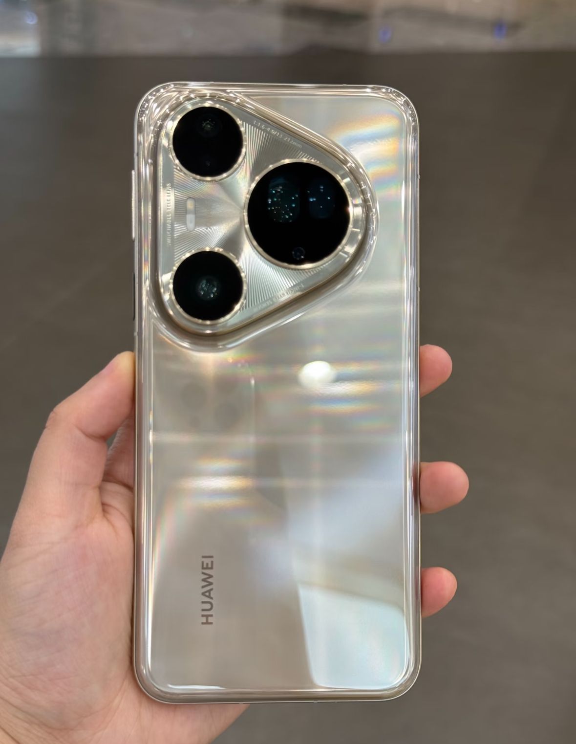 华为上线新春优惠讲真，华为这次新春优惠太懂我们打工人了！我盯Pura80系