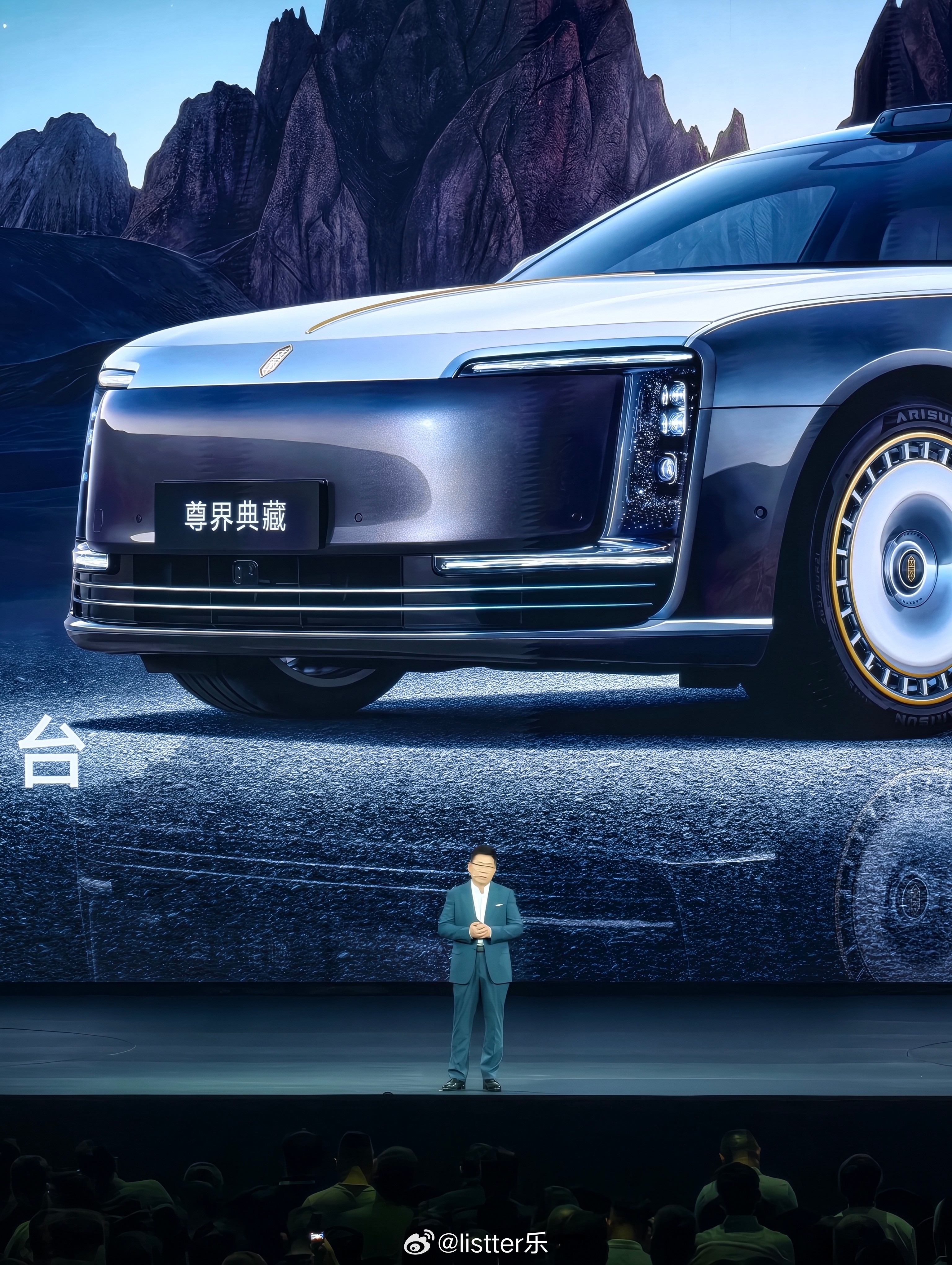 华为发布会现场实拍尊界V800、V680，国产百万级豪车