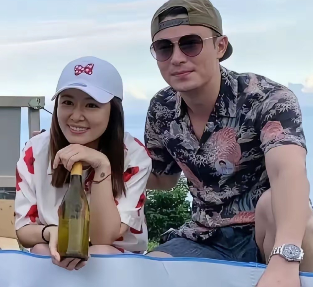 记者问林心如:“你们家的伙食是不是特别丰盛，天天都吃山珍海味？”林心如摆摆手