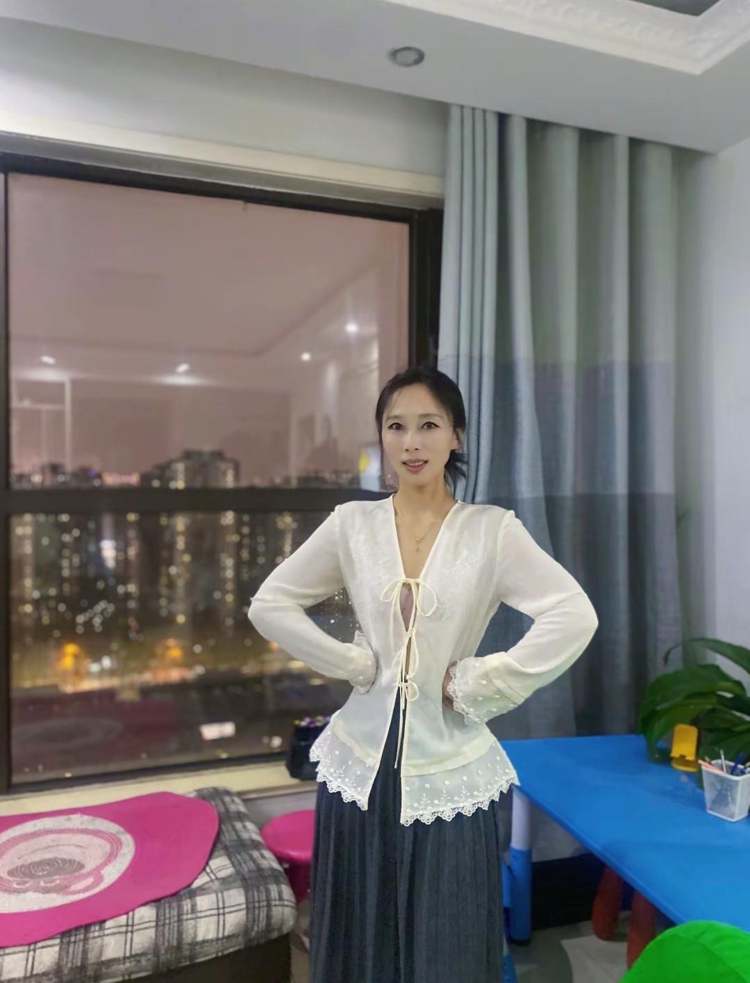 为什么少妇比姑娘更会打扮