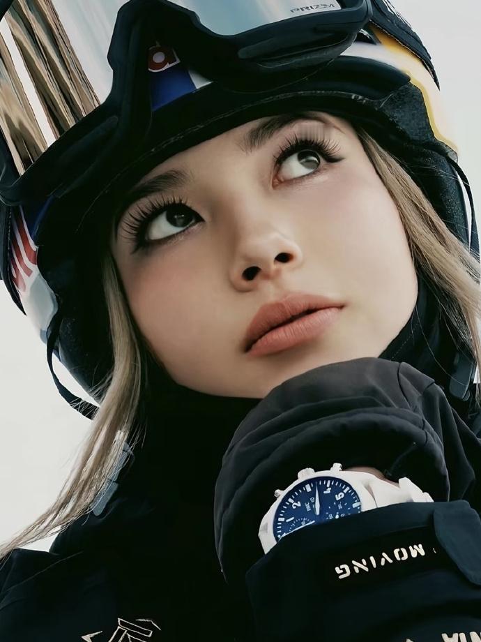 我们都爱这样的谷爱凌。谷爱凌代表中国参赛，被美国政要贬损；刘美贤代表美国参赛