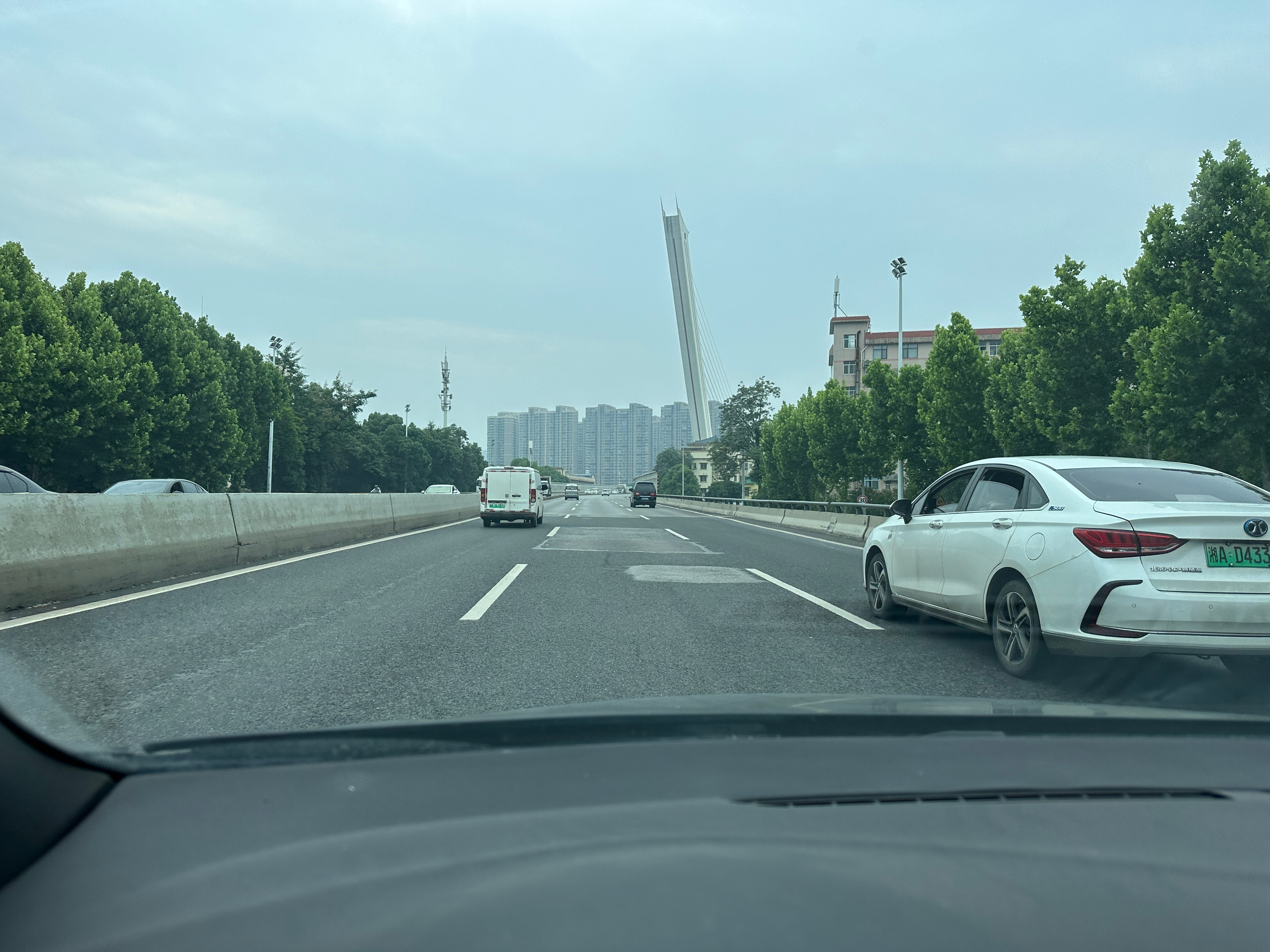 生活不易，小叶打工​​​