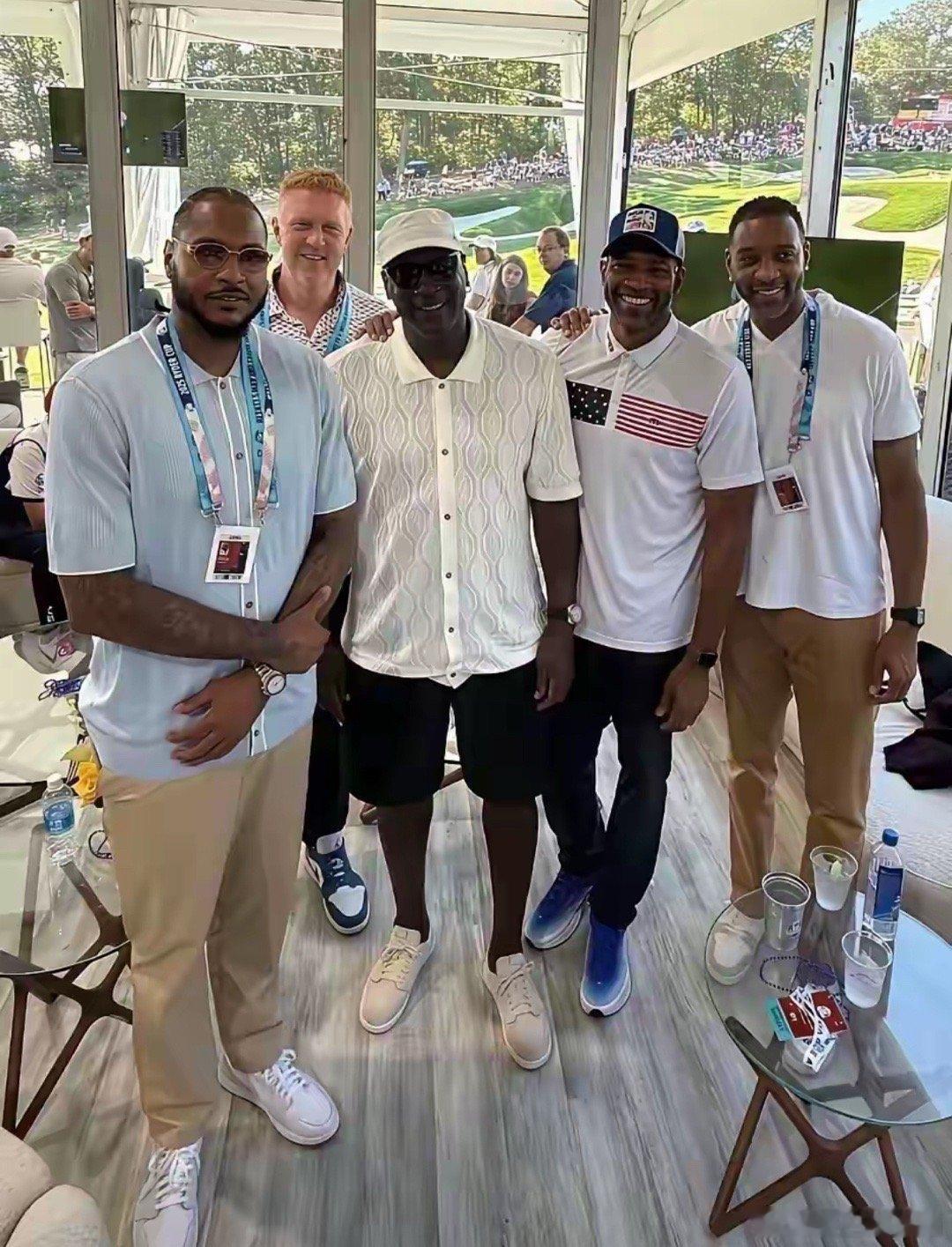 不懂就问，这五位分别是谁？我就认识一个甜瓜安东尼。