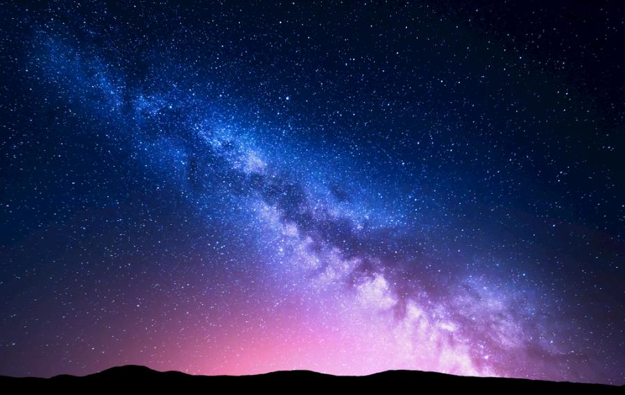 星星会眨眼睛，不是真的在闪，为什么看起来一闪一闪？夏天的夜晚，很多人都有过抬