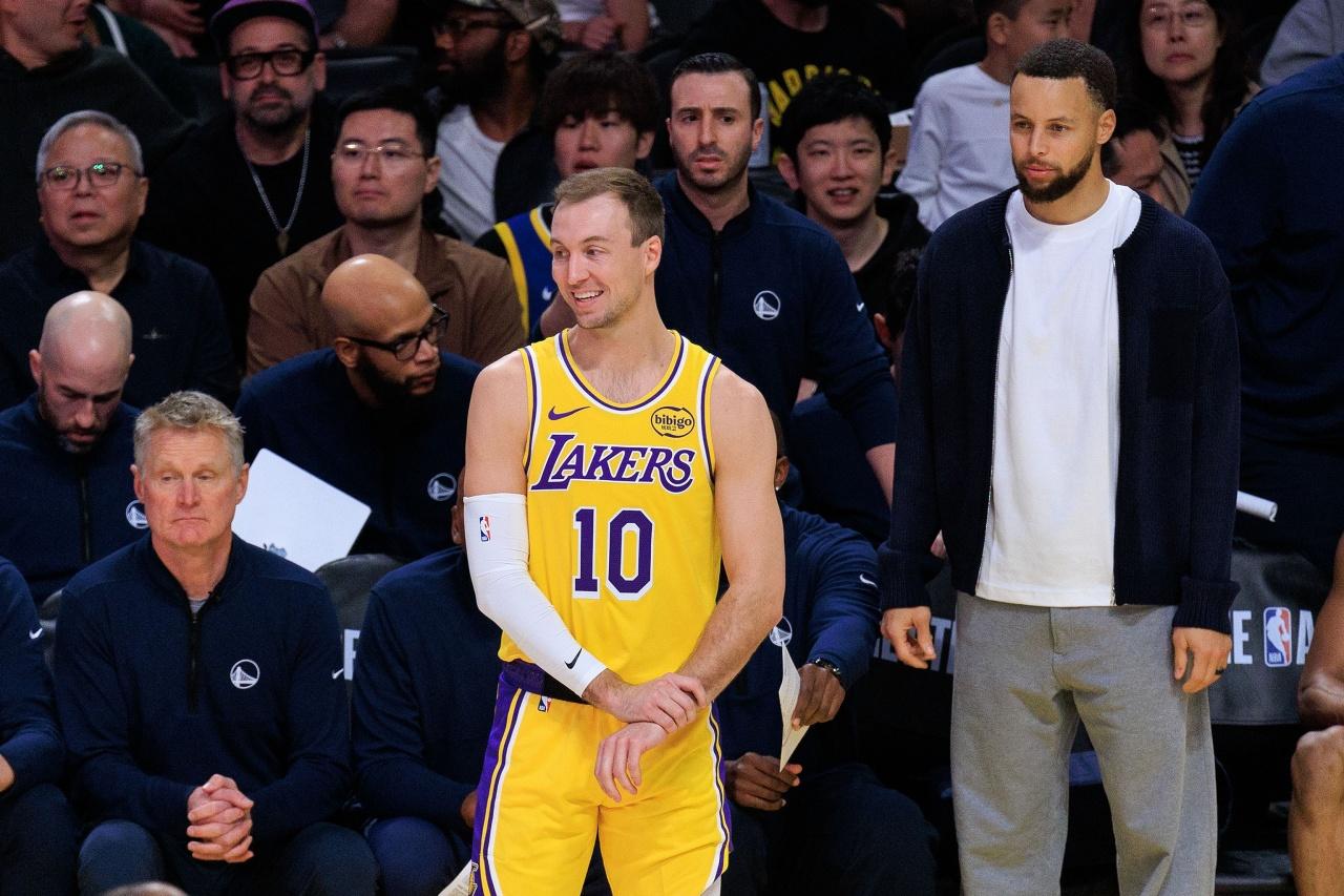 湖人新援肯纳德说：“作为联盟顶级射手，我有一定吸引力。对手不想放空我，因此当我进