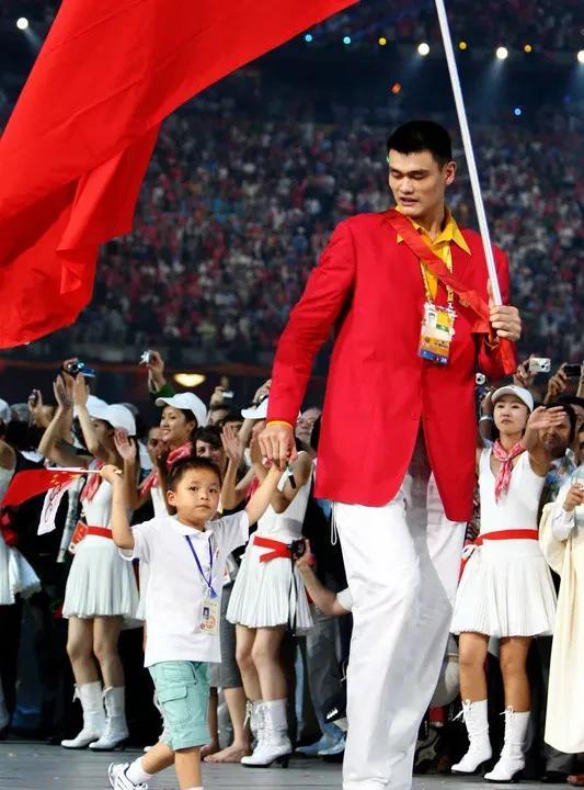 姚明退位！王芳重回辽宁体育局！徐济成卸任CBA公司董事长一职，由中国篮协副主