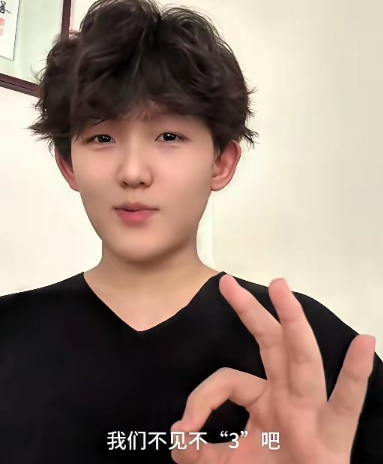 郭靖宇导演不敢歇着，要养“郭家班”这么一大家子，真不容易。​长信传媒拍摄的作品