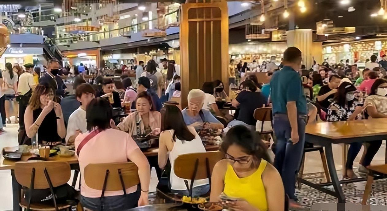 [点赞]一名新加坡人在社交网站发文：新加坡是一个主权独立的富裕国家，最讨厌中国