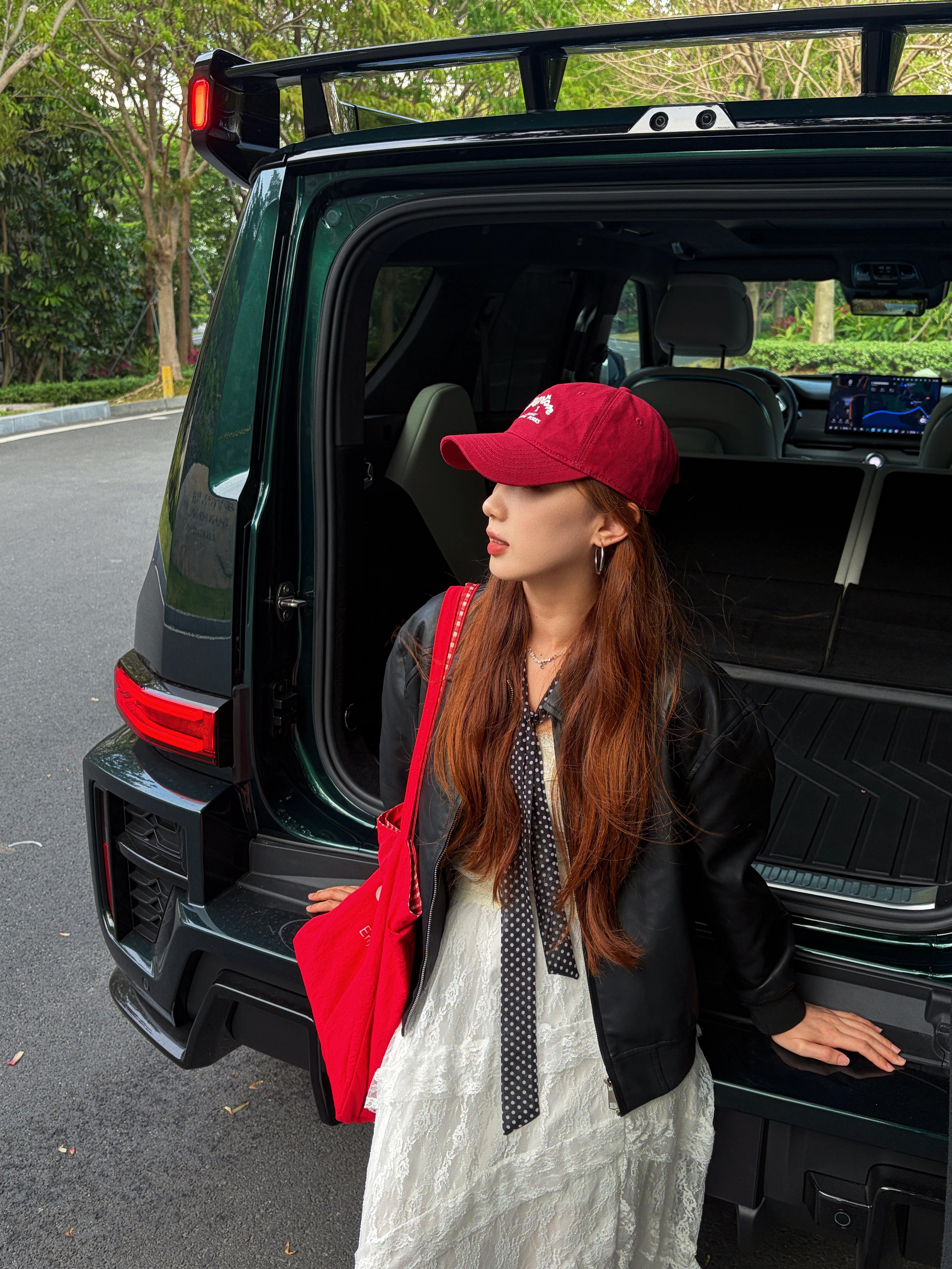 坦克手上线，这个千峰翠的颜色真的好看！我现在正在密谋到时候冈仁波齐之旅能不能开一