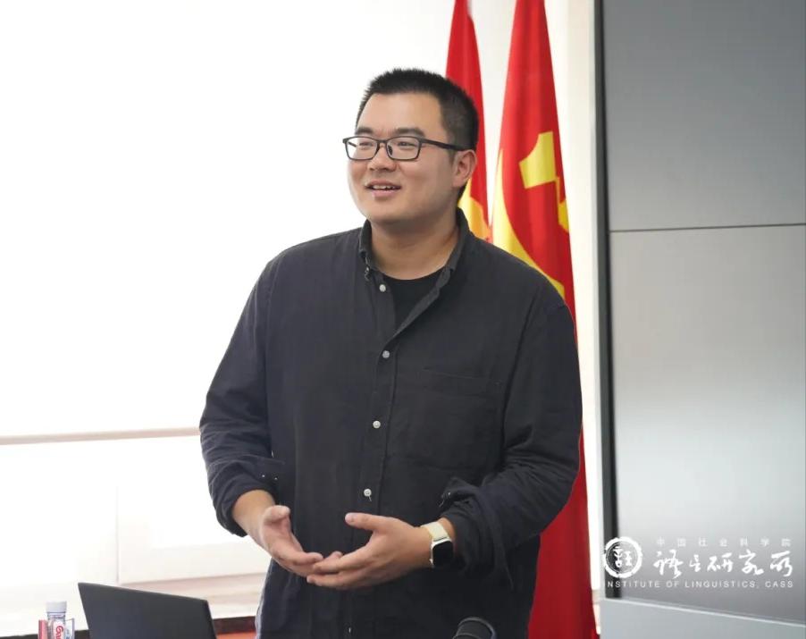 潘涛副教授本科（2010）毕业于复旦大学物理学系，硕士（2015）和博士