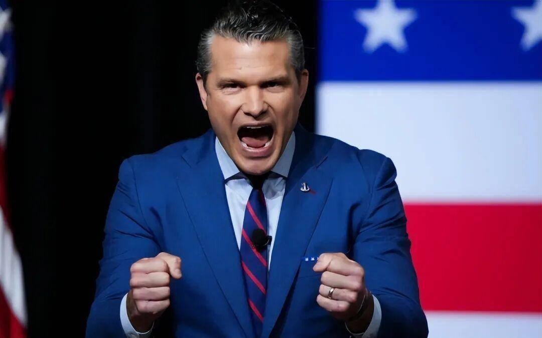 宁可让其狂妄，也不愿其醒悟。自苏联解体解体后，美国成了世界唯一的超级大国，几十年