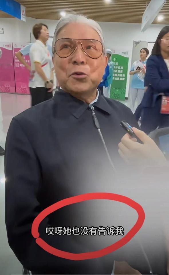 这下好了，不仅霍家知道了，全国都知道了，郭晶晶想瞒的事，就连霍震霆都不知道。郭