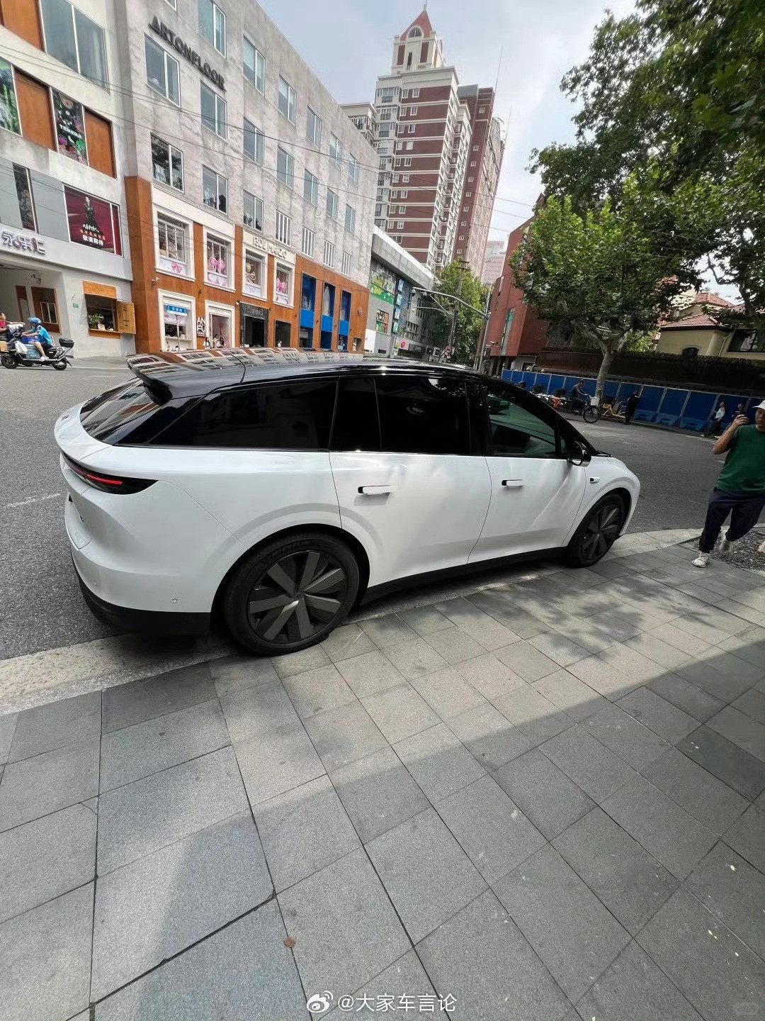 -理想i6的价格猜想咱们先从造型来说：理想i6绝对是卖不过理想L6的理想L6从L