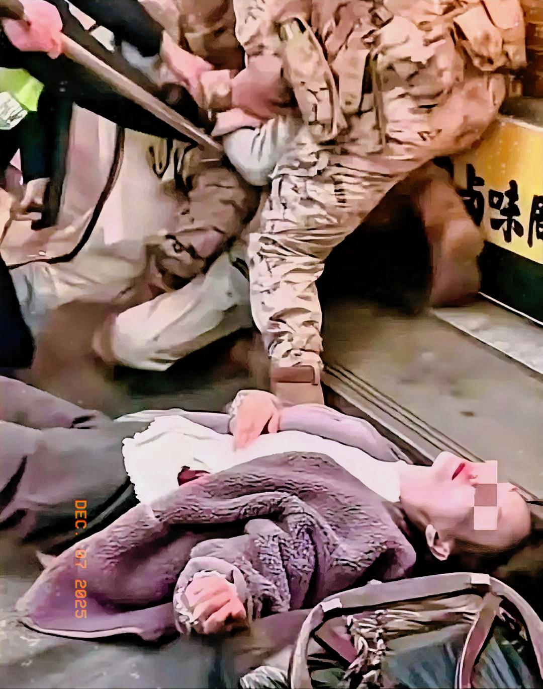 12月3日下午3点58分，武汉硚口区icon多福路上发生一起凶杀案。一名41岁