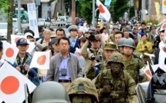 一位在华日本人表示，虽然看上去中日差距悬殊，但日本依旧敢“叫嚣”中国，其原因就是