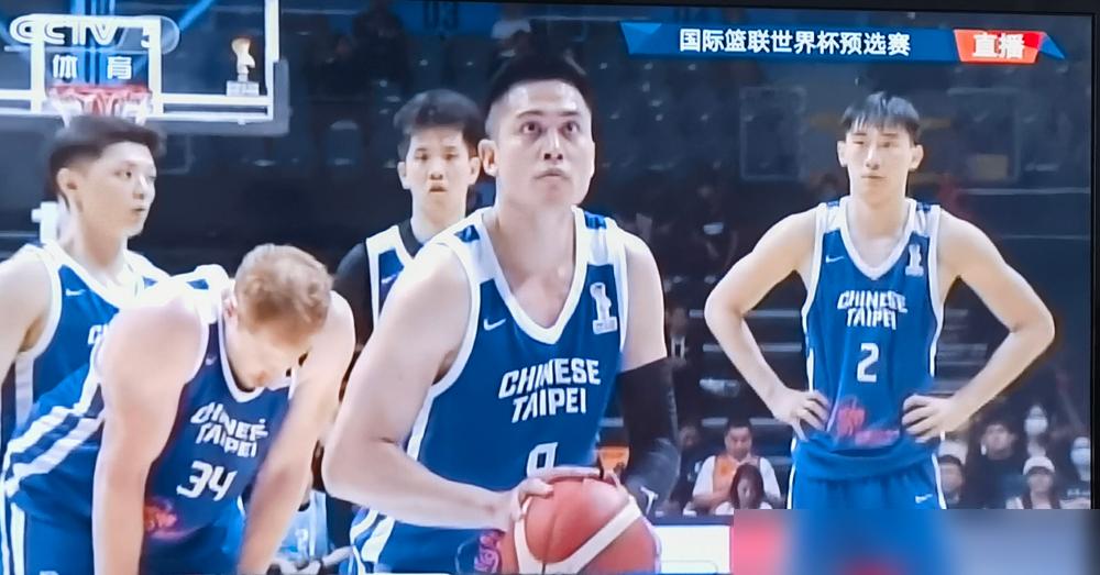 中国男篮世预赛出线，又到了算分的时候。所有人都在说，形势严峻，接下来的全是生死