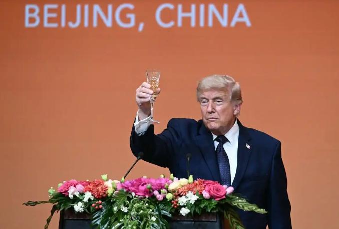 见识过中国顶级宴会场所的震撼后，美国总统特朗普坐不住了。5月15日，他在社交平