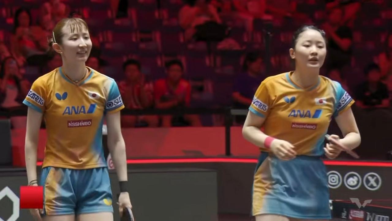 张本美和/早田希娜获女双冠军！2026WTT新加坡大满贯赛女双决赛，日本组合