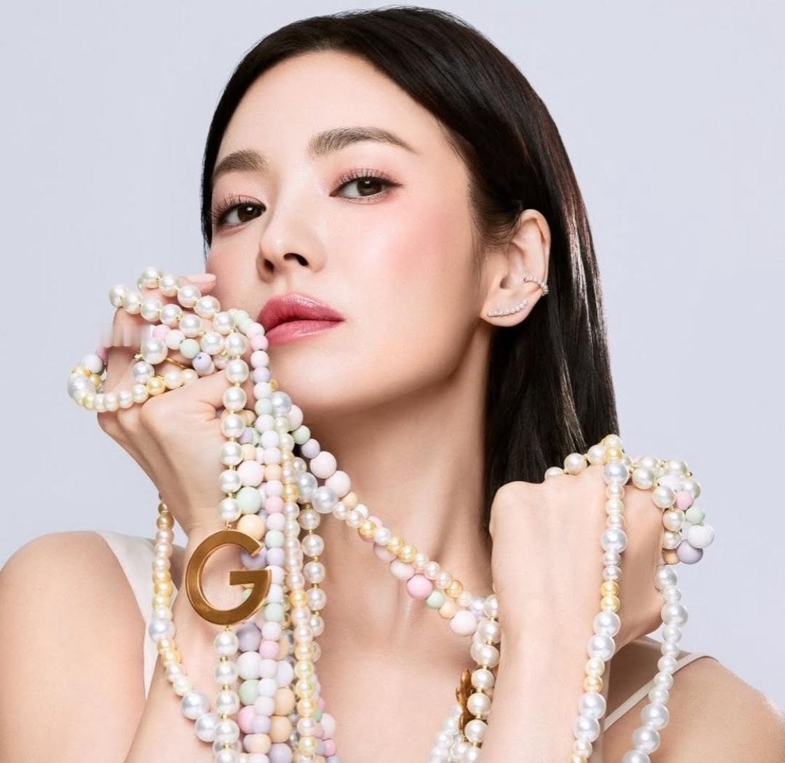 宋慧乔更新ins，新的时尚大片，好美！​​​