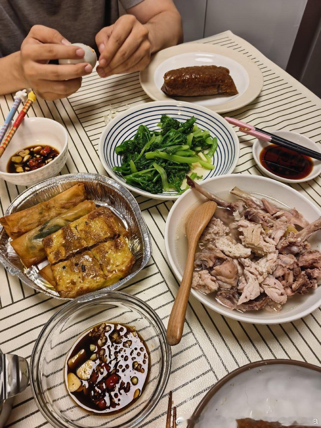 吃粽子午饭要积极