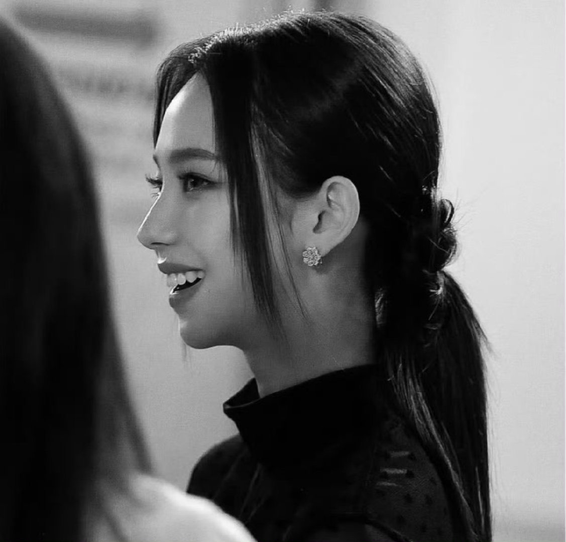kpop女爱豆头像｜ins｜韩系｜氛围感｜小众柳智敏karina​