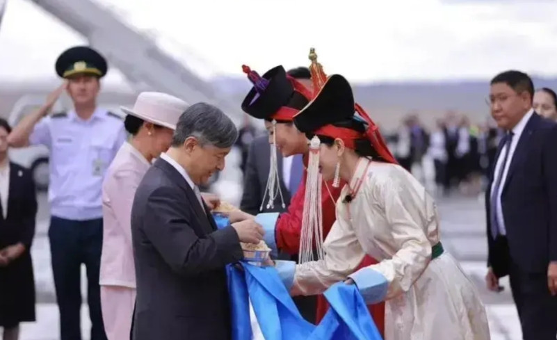 真让人想不通！蒙古国那边，现在居然允许日本人去拜祭当年打过他们主意的那些人！