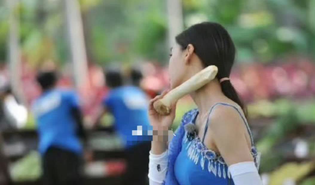 跑男见证了baby未婚、结婚、离婚！这应该是她还没有嫁给黄晓明的时候吧！妥妥的