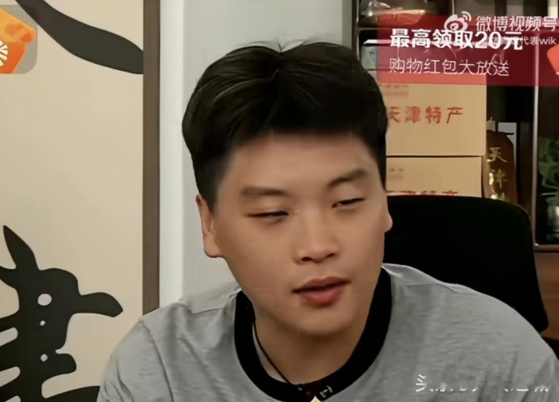 郝帅说，马龙打球的特点就是全面，打乒乓球就是灵活聪明。他这比许老板全面吗？从