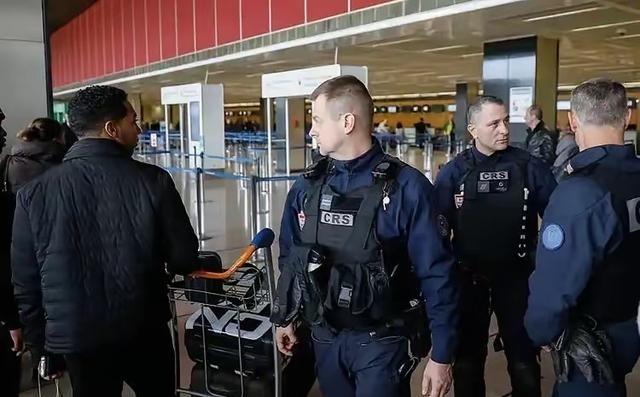真应该给法国一个教训，又逮捕中国企业高管，准备引渡给美国！2026年5月，中