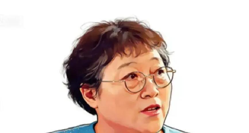 前两天老同学聚餐，有个哥们多灌了几口黄汤，红着脖子非说自己跟办公室的女搭档只是无