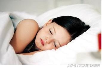 孩子睡觉张嘴呼吸, 打呼噜不是睡的香, 小心是腺样体肥大!