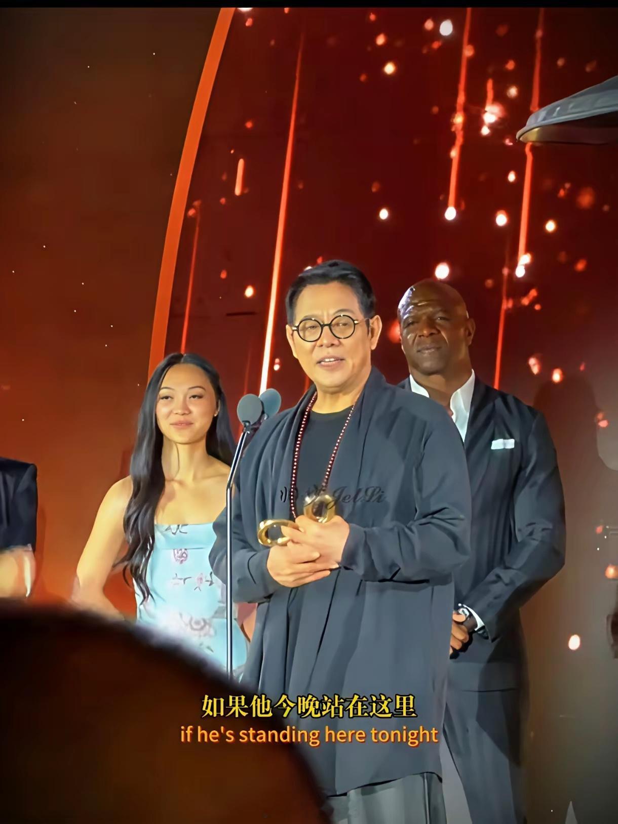 看到李连杰获奖，我并不意外？让我意外的是李连杰的获奖感言，听着莫名其妙！我真有点