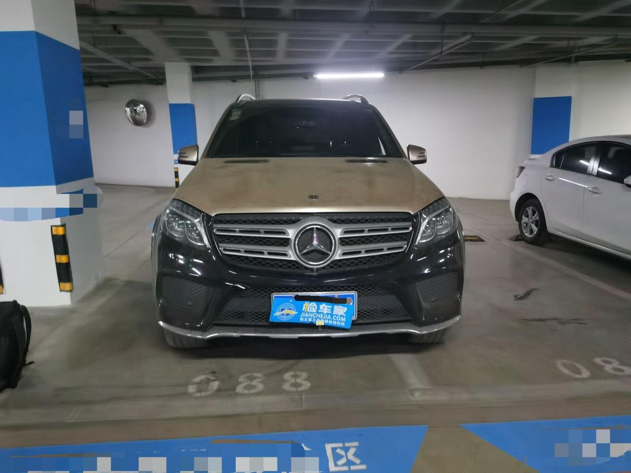 八年前新车卖159万，八年后二手卖50万，谁碰谁是大冤种？前两天帮粉丝验了一台