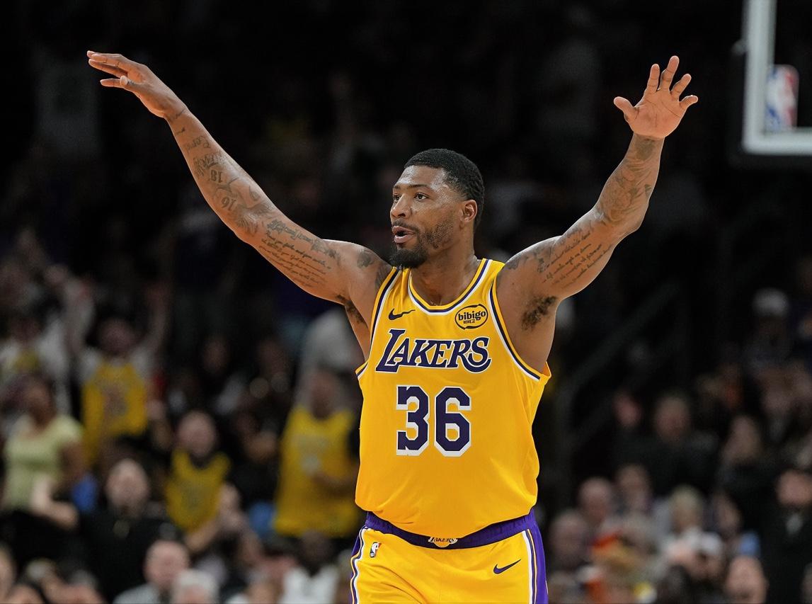 斯玛特仅用两场季后赛比赛就打服了湖人！这五人被彻底征服：1、湖记：斯玛特今年