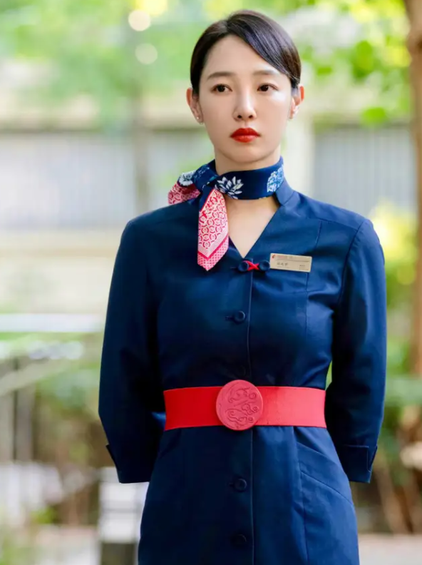 白百何空姐造型，什么水平？