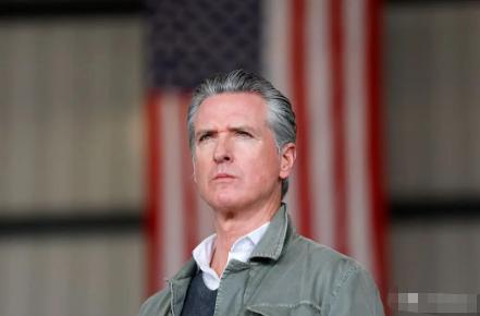 加州州长加文·纽森11日表示，无论民主党人还是共和党人，所有人都应对美国总统的所