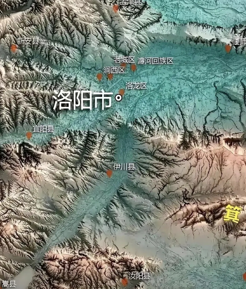 洛阳确实是一块风水宝地。古人讲，洛阳山河拱戴，形势甲于天下；又说，品江山，洛阳第
