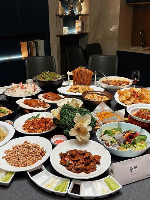 过年聚的是啥？是人气儿！可今天刷到一条帖子，让我愣了好一会儿。发帖的人说，初